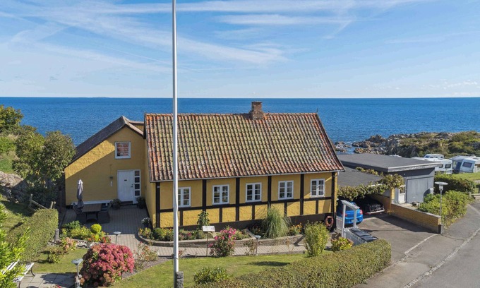 Gudhjem House | Wake up to the Baltic and Christiansø