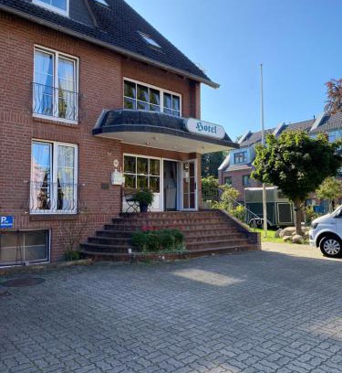 Karlshof/Israelsdorf/Gothmund House | Waldhotel Twiehaus Garni