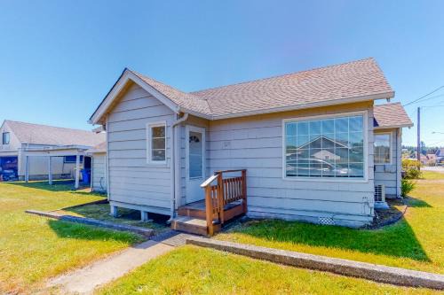 Waldport House | Waldport Bungalow