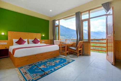 Old Manali Hotel | Wander Nest Manali Luxurious rooms with mountain peaks and waterfall view
