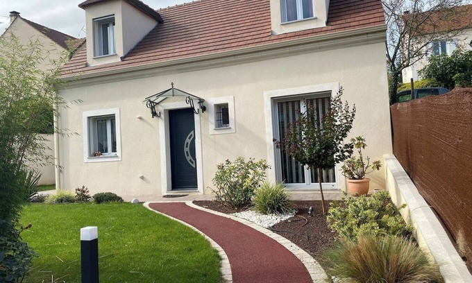 Cormeilles-en-Parisis House | Warm and comfortable house 30 min from Paris