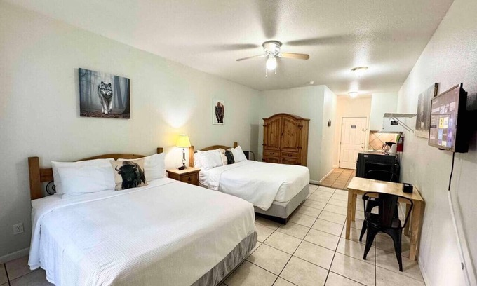 New Braunfels Apartment | Wasser Lodge #101 | Sleeps 4
