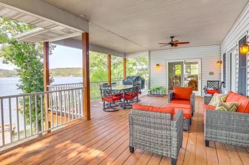Lake of the Ozarks House | Water-View Deck! Family Home on Lake of the Ozarks