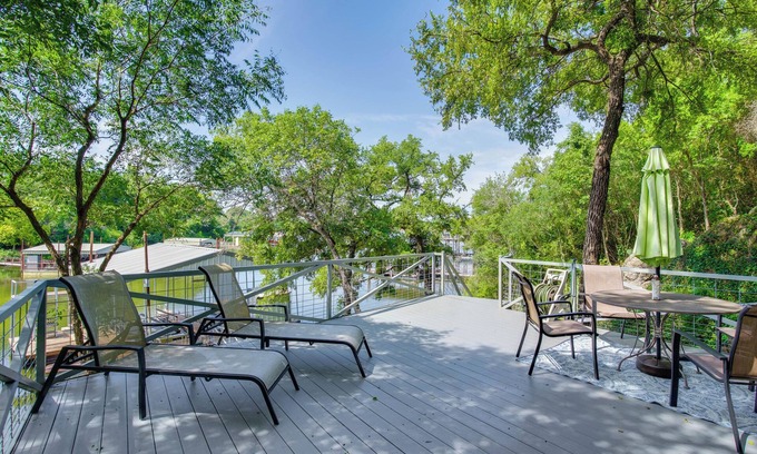 Lake Bridgeport House | Waterfront Lake Bridgeport Home w/Private Dock