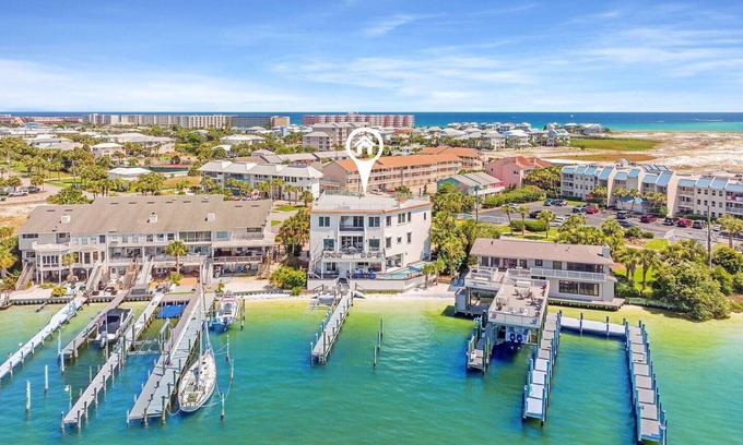 Holiday Isle House | Waterfront Mansion, Pool, Views! - Seaside Palace
