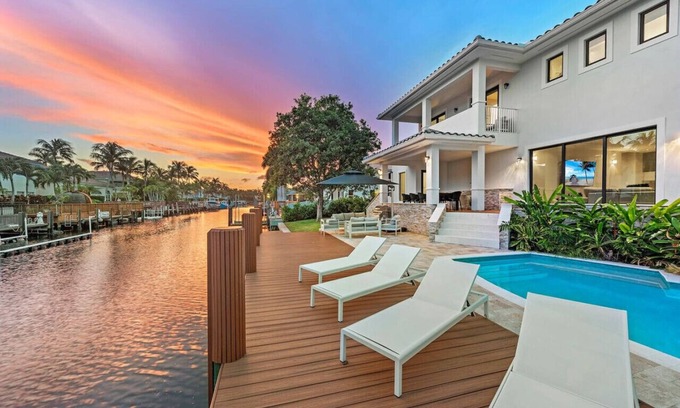 South Lake House | Waterfront Villa/Heated Pool, Gameroom, Sleeps12