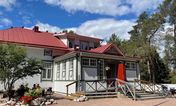 Pargas Hotel | Waudevilla