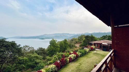 Ambavna Hotel | Waves and Vibes Resort