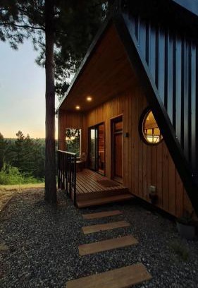 Navidad Villa | Wayra Tiny Cabin Pupuya