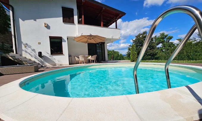 Sarajevo House | Weekend Poolhouse Sarajevo