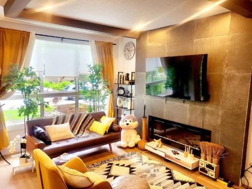 Whyte ave House | Welcome to Happy Place where Cozy Comfort Meets Exquisite Luxury