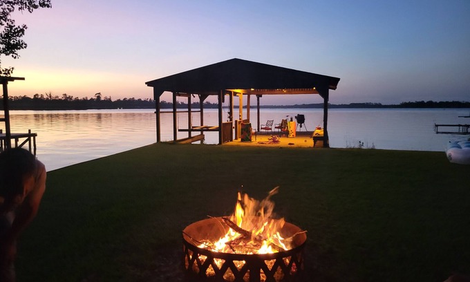 Dry Creek House | Welcome to Maison de Couillon! Beautiful lake house on serene Bundick Lake!