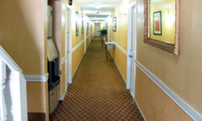 Taft Hotel | Welcome to the Holland inn suites single room