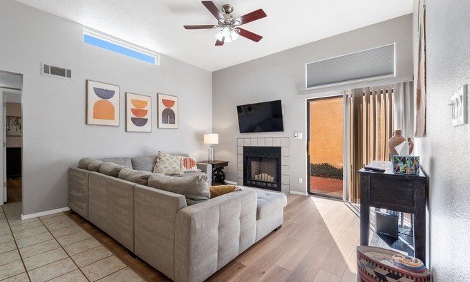 Oso Grande House | Welcome to the Oso Cozy Casita