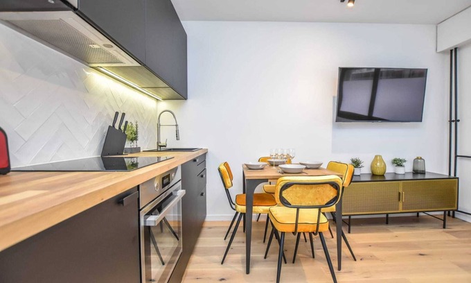 Ternes Apartment | Welcoming apartment - 1BR/4P - Arc de Triomphe