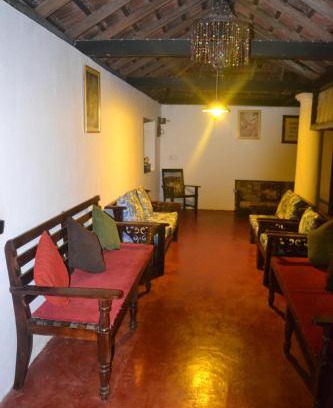 Medadumbara House | Werapitiya Galagoda Walawwa (වේරපිටිය ගලගොඩ වලව්ව)
