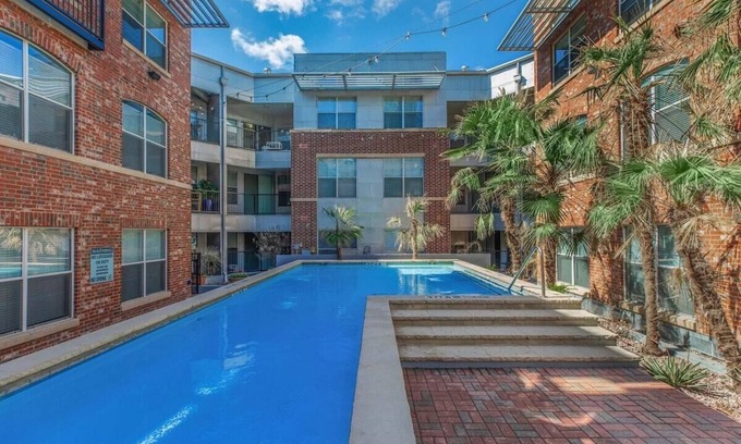 Downtown Dallas Apartment | West End Dist. Secured Parking, Pool and more!