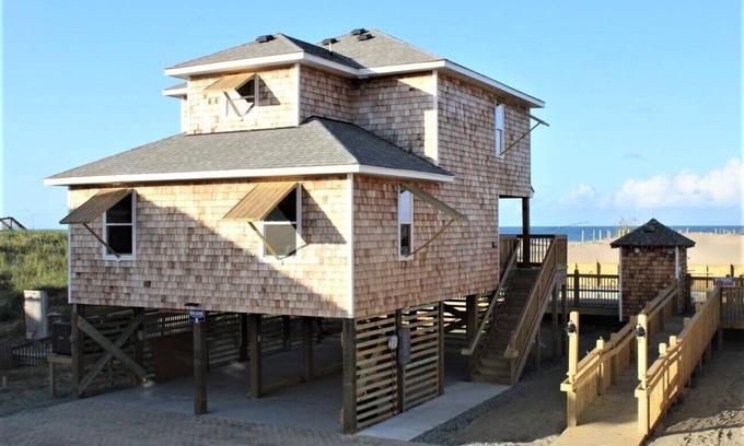 South Nags Head Cottage | Whalebone Oceanfront 3 Bedroom Cottage B