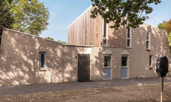 Brouwershaven Cottage | Wheelchair-friendly bungalow for 12 persons