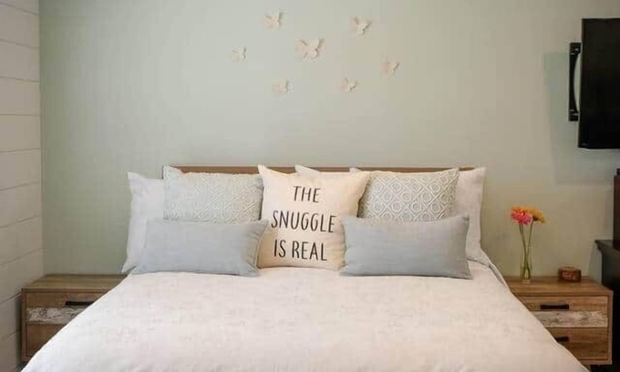 Niagara-on-the-Lake Other | Whippletree-The Loft, N.O.T.L.nLicense # 062-2025