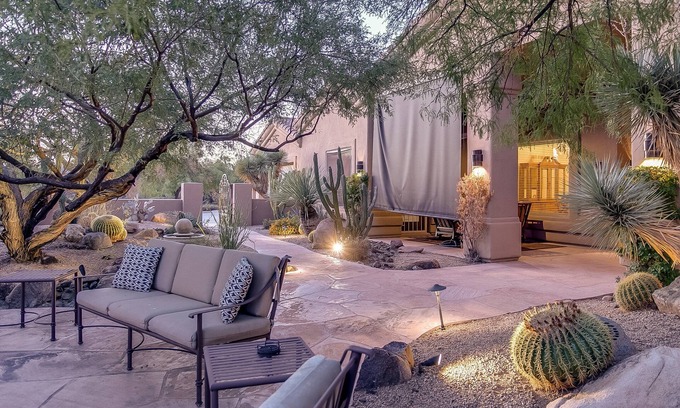 Lomas Verdes House | Whisper Trail Resort