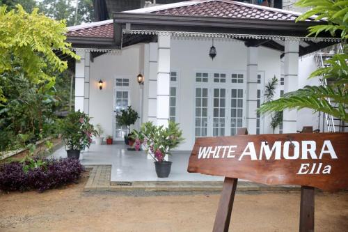 Ella Villa | White Amora Ella