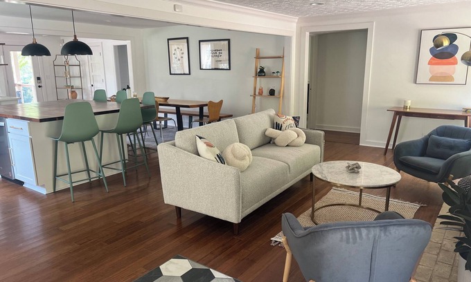 Whites Creek House | White Creek Cottage Retreat NEW LISTING - only 15 minutes to downtown Nashville!