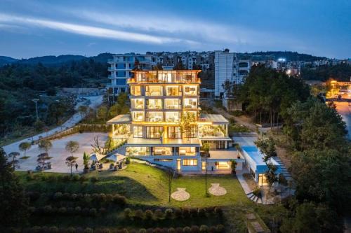 Wulong Hotel | White House Yuanjing Hotel