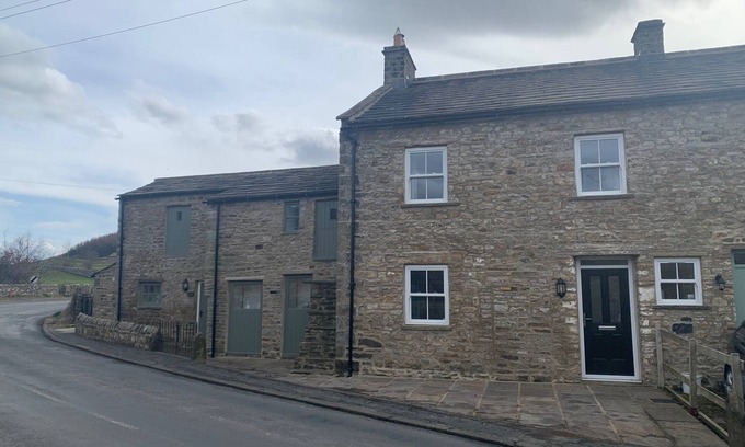 Fremington Cottage | White Lea is a beautiful Dales Cottage recently transformed into a fantastic holiday home.