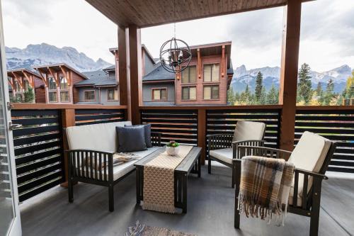 Canmore Apartment | White Spruce Lodge Condo by Canadian Rockies Vacation Rentals