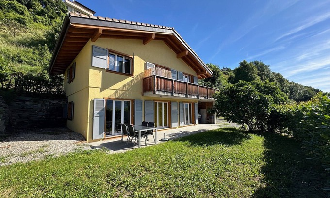 Salins Apartment | Why not à 5 mns de Sion