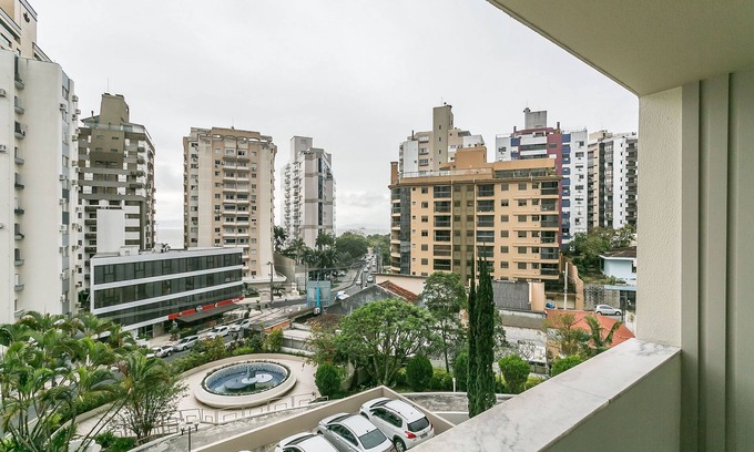 Centro Apartment | WI-FI 200MB | 200m from Beiramar Shopping #CA06