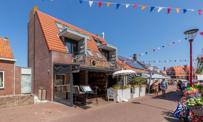 Zoutelande House | Wifi and golden beaches; Home
