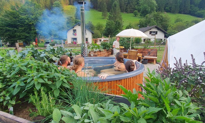 Schwarzau im Gebirge Other | Wild Glamping in the Vienna Alps