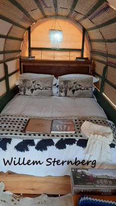 Thembelihle Other | Willem Sternbergwa Adam se Uitspanning