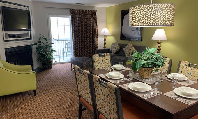 Williamsburg Resort | Williamsburg Vacation Resort in historical Virginia near amusement park & beach