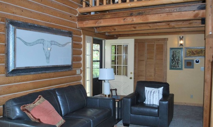 Driggs Apartment | Willow Tree Cabin in Teton Valley