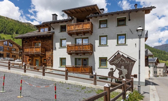 San Rocco Apartment | Wind Mountain Planet Suite House