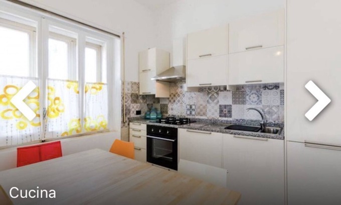 Vallevo House | Window Sea View: A Perfect Shelter Just A Step Away from the Beach