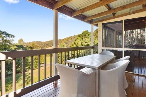 Ravensbourne Ski Chalet | Windsong at Ravensbourne Escape 1 Bedroom