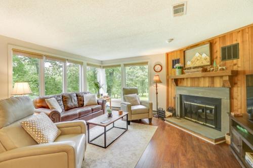 Nellysford Apartment | Wintergreen Resort Vacation Rental with Balcony!