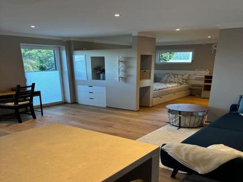 Hassfurt Apartment | Wohlfühlstudio in Sylbach