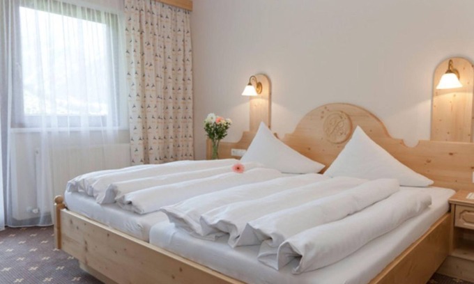 Mandarfen House | Wohlfühlzimmer Rifflsee Komfort - Hotel Garni Rifflsee