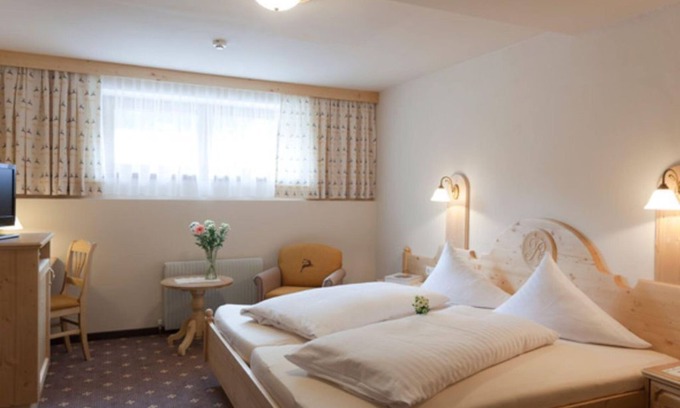 Mandarfen House | Wohlfühlzimmer Rifflsee Standard - Hotel Garni Rifflsee