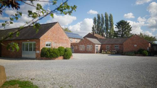 Kilnwick Bed & Breakfast | Wold Escapes, Highfield Farm