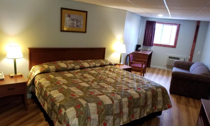Mount Pleasant Hotel | Wolds Motel - Mt. Pleasant