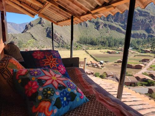 Pisac Apartment | Wolf Totem Backpacker Steam Punk Villa