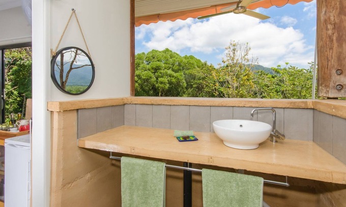 Cow Bay House | Wompoo Eco Retreat - Rambutan Bungalow with views