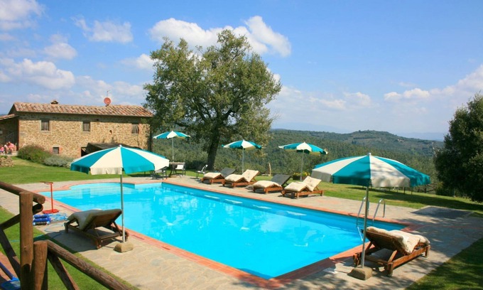 Civitella in Val di Chiana Villa | Wonderful private villa for 8 people with WIFI, private pool, TV and pets allowed, close to Arezzo