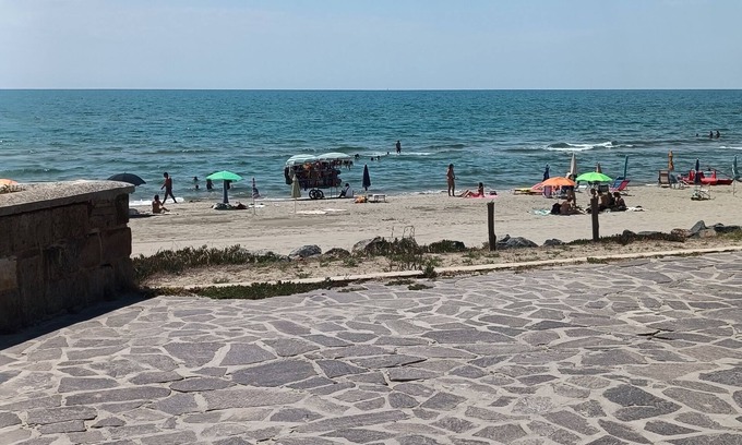 Torvaianica Apartment | WONDERFUL APARTMENT, COZY 2 MINUTES FROM THE SEA AND DOWNTOWN